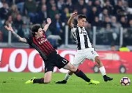 米乐APP-尤文图斯客场逆转胜AC米兰，豪取五连胜的简单介绍